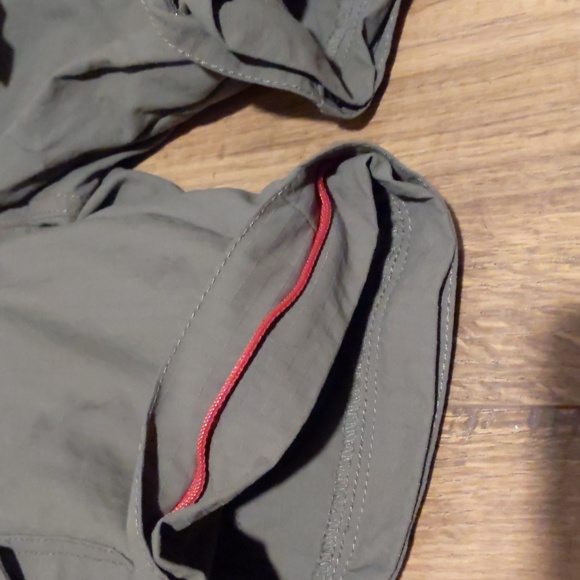 Excellent L.L. Bean Kids Convertible Pants Set, size 4/5 (but fit like 4/5/6) - Picture 4 of 7